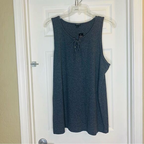 Torrid Gray Lace and Go Tank Size 4 - Picture 1 of 10